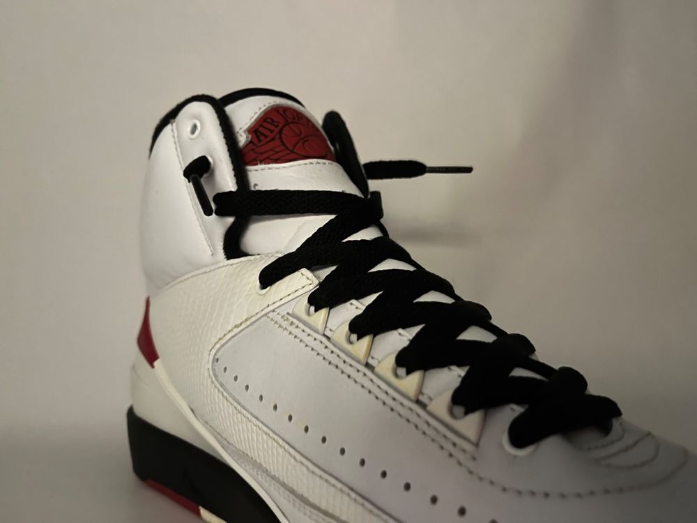 Nike Air Jordan 2 Retro Sneaker 5