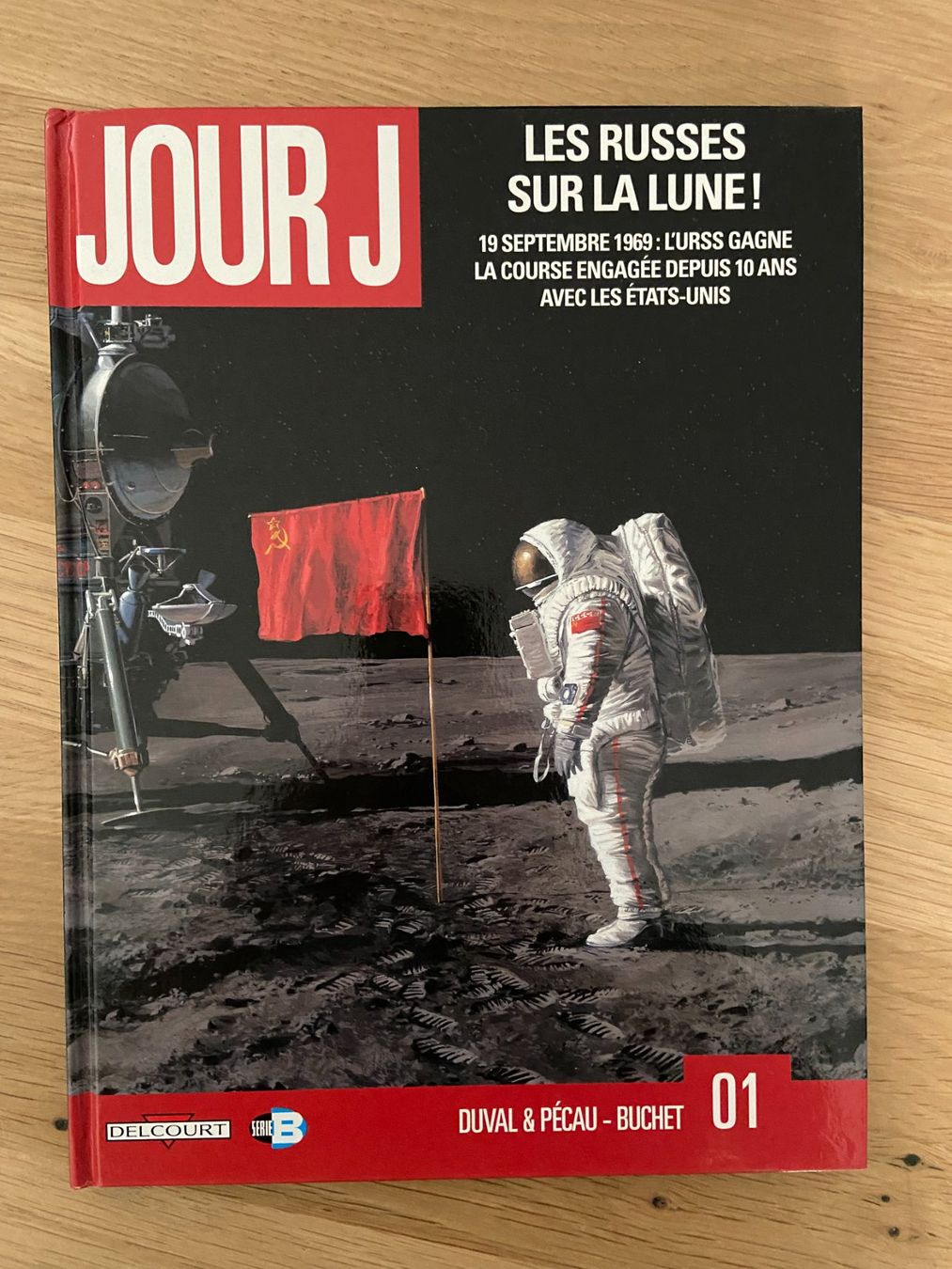 Fumetti: JOUR J / TOME 1 / PREMIERE EDITION – Usato da Corcelles-près-Payerne venduto da 1562Comics