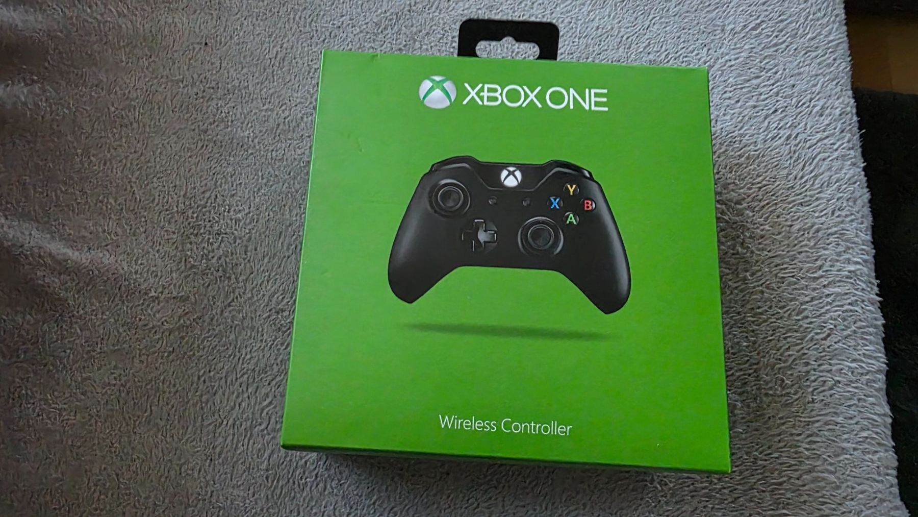 Microsoft Controller: Xbox One manette sans fil noire – Gebraucht aus Bionnens von Meg011