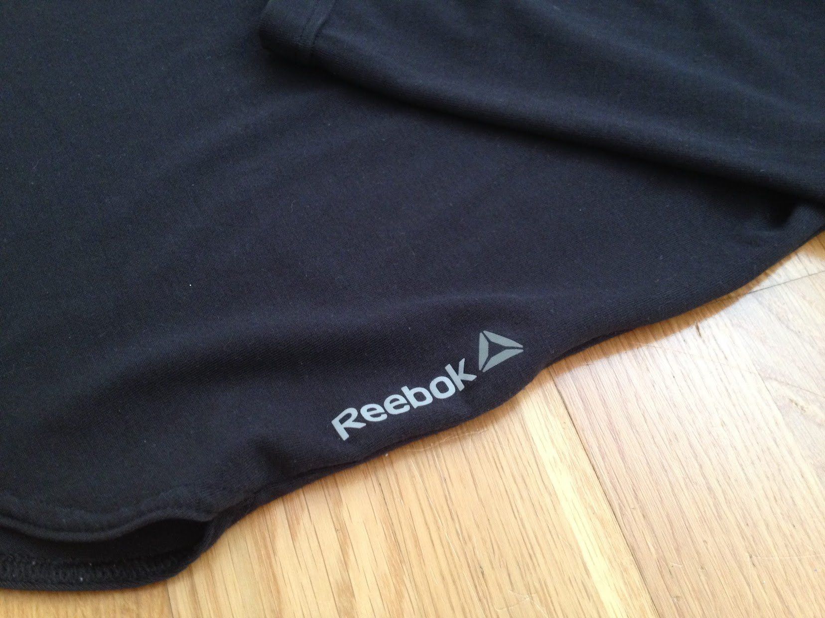 Reebok Pulls & Sweat-shirts: Oberteil Reebok – D'occasion à Dübendorf par Fip05 1