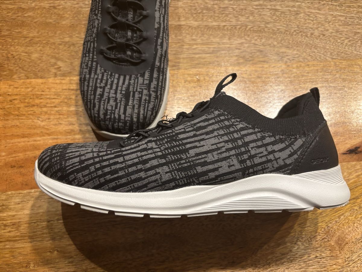 Geox Scarpe per ragazzi: Geox Respira Schlupfschuhe Gr.40 – Nuovo (secondo la descrizione) da Oberdorf SO venduto da sa-na 2