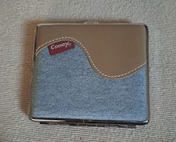 Zigarettenetui Coney Metall  Textil gebraucht, guter Zustand