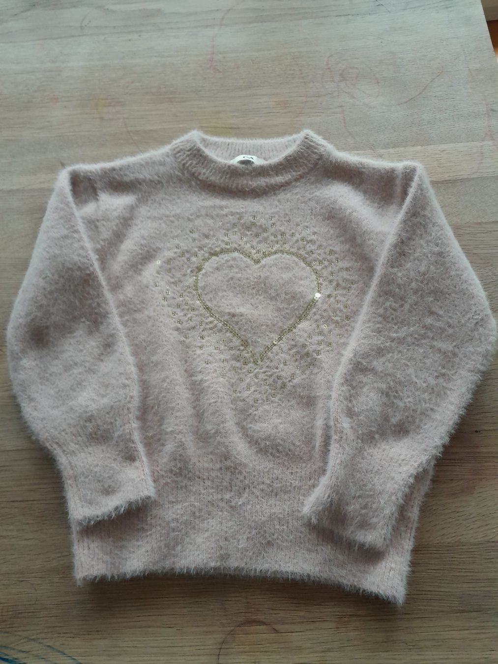C&A Maglioni & Felpe: flauschiger Pullover Grösse 122 von c&a Paillettenherz – Usato da Worb venduto da Osterthal