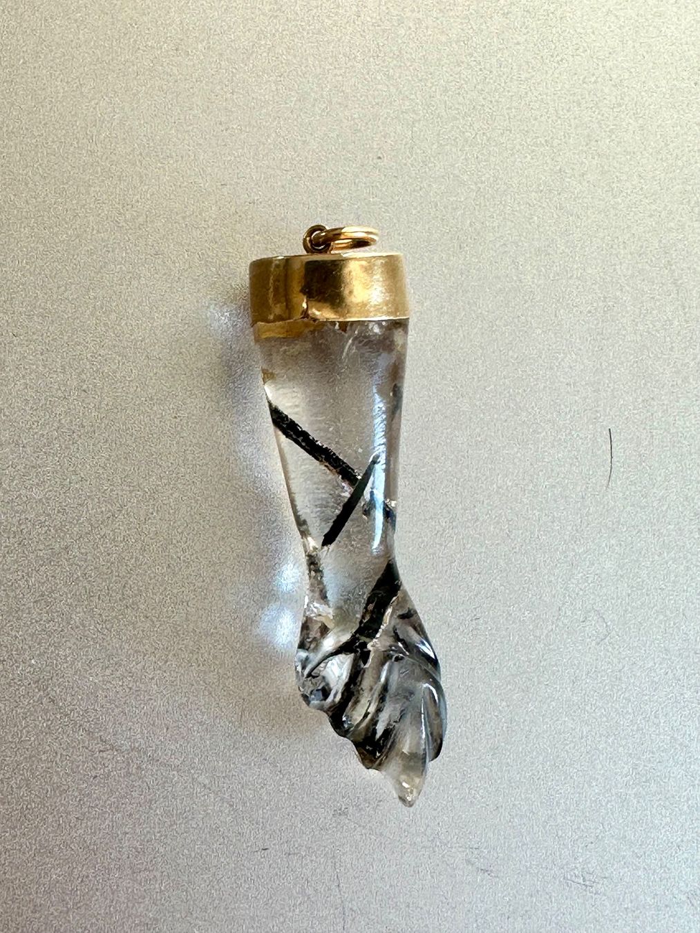 Ciondoli: Antique 18K Gold Crystal "Figa Hand" Pendant – Usato da Onex venduto da Antiqueshow 1