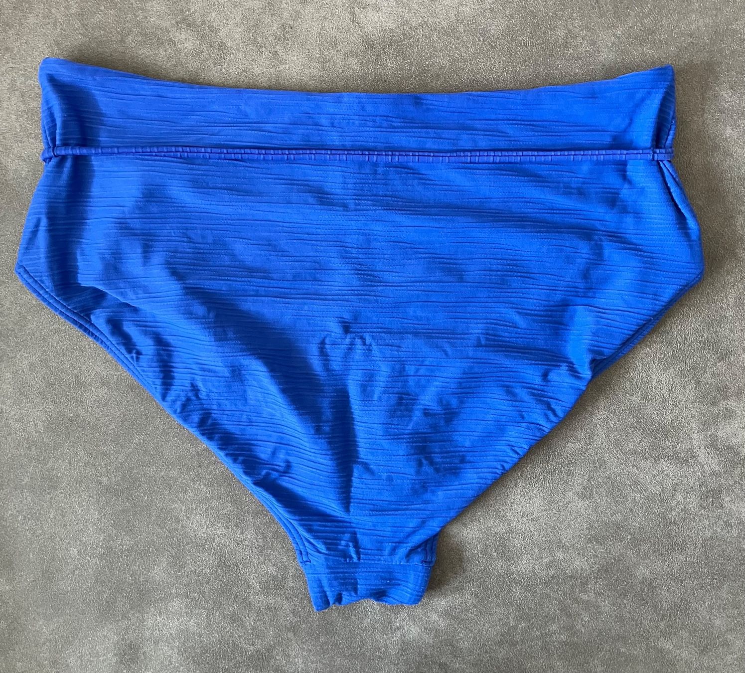 Costumi da bagno & Bikini: Beldona Tankini mit Hose – Usato da Arch venduto da Hexenbesen17 5