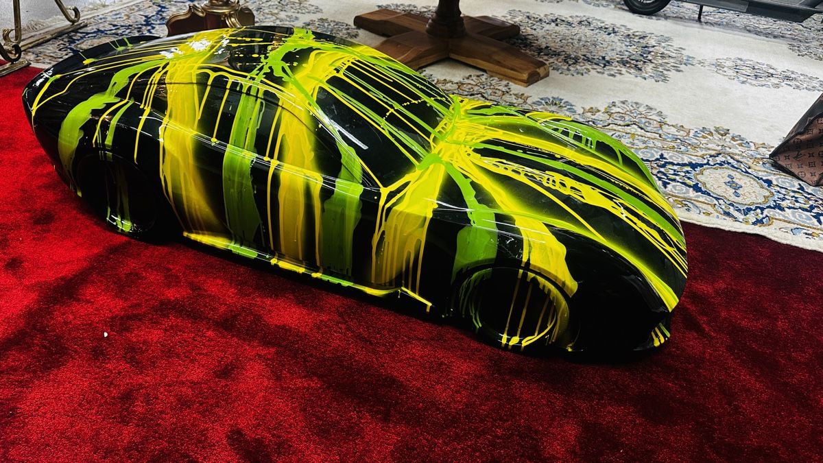 Alle Dekorationen: Dekoration Auto Ladeneinrichtung – Gebraucht aus Lachen SZ von HelvetiaLuxury 2