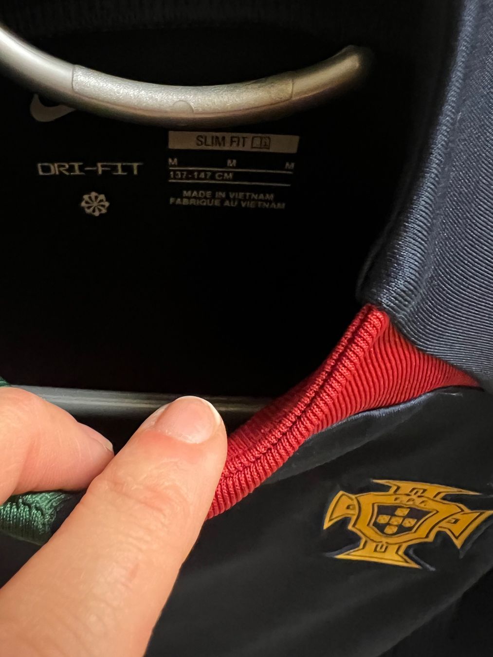 Nike Camicie, T-shirt & Polo: Nike Fussballshirt – Usato da Ebikon venduto da Venus025 2