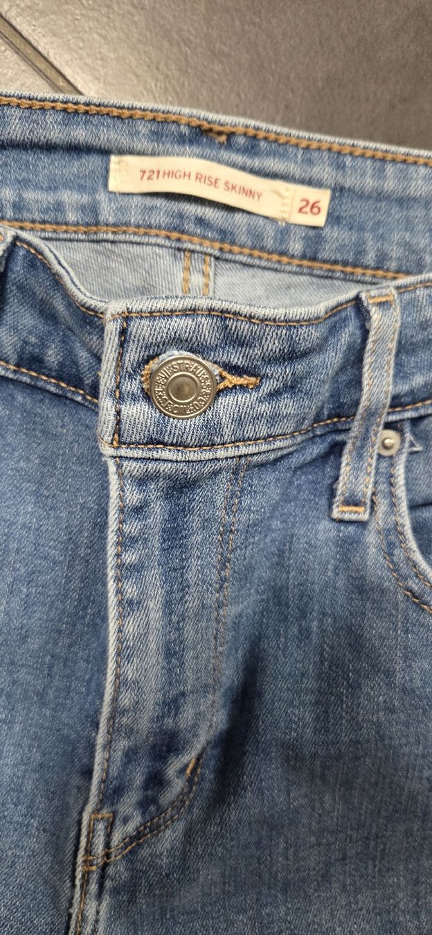 Levi's Jeans: Levis 721 Gr. 26 – D'occasion à Lyss par Urma5 2