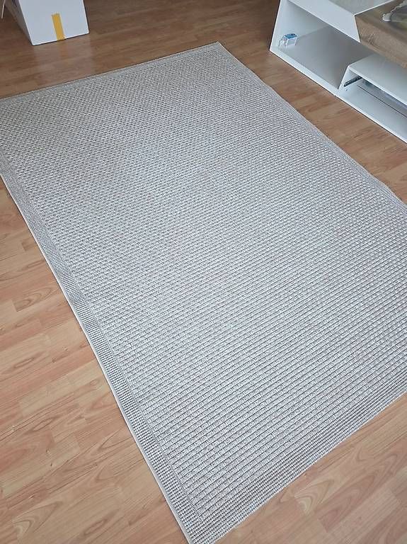 Jysk Tappeti: Teppich JYSK neuwertig 160x230 – Usato da Wängi venduto da Bibo4.