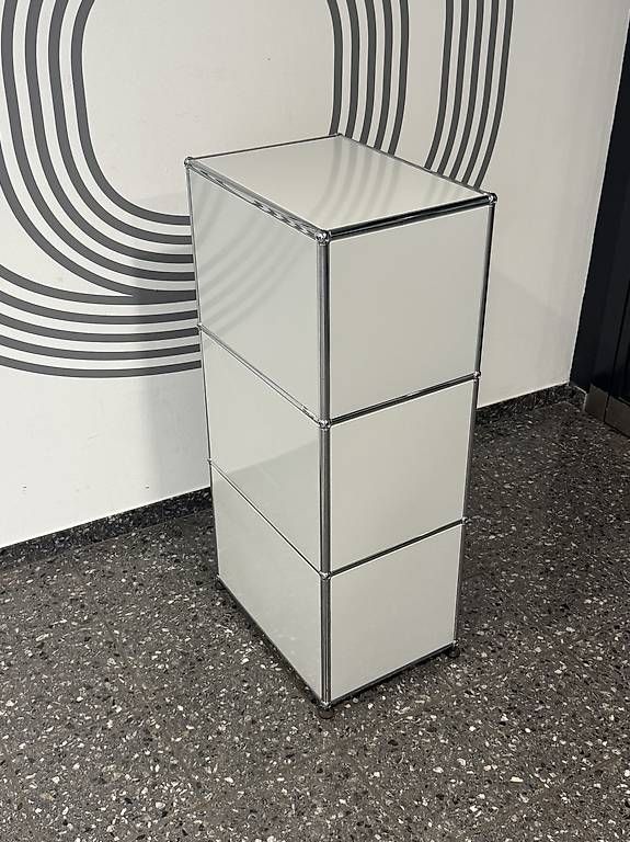 Regale: USM Haller Lichtgrau 1x3 – Gebraucht aus Glattbrugg von q-aderdesign 2