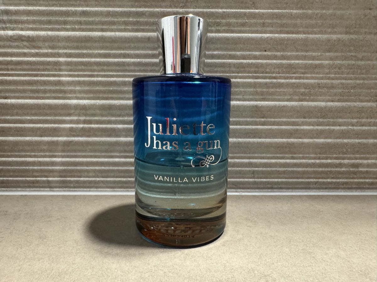 Profumi & Eau de Toilette: Profumo Vanilla Vibes – Usato da Corteglia venduto da Doubleu-09 2