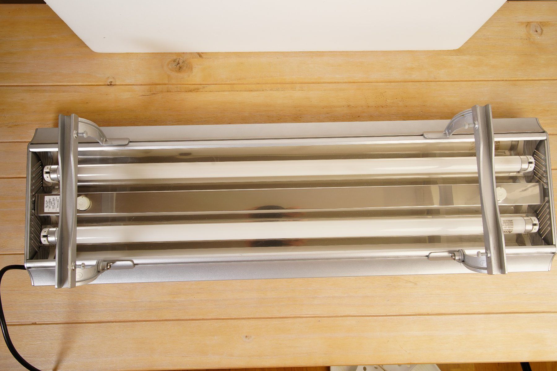 Lampade: Aquarium Beleuchtung 80 cm – Usato da Wil SG venduto da froschbiss 1