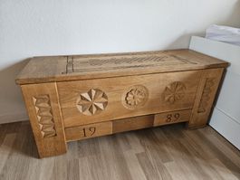 Vintage Holztruhe