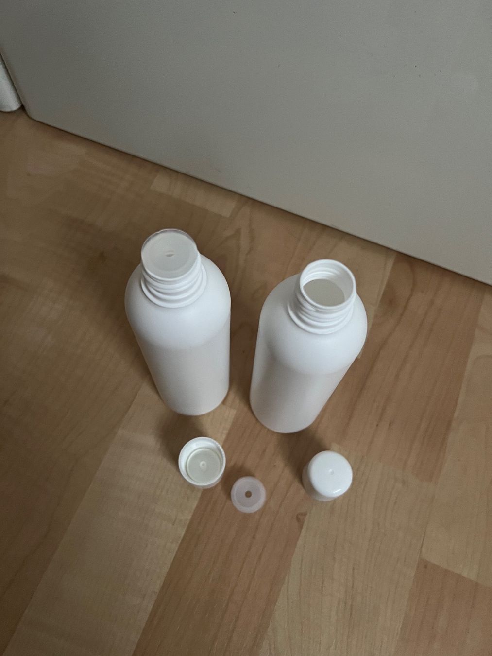 Contenitori & Simili: Fläschchen à 200ml – Nuovo (secondo la descrizione) da Goldach venduto da aylight 1