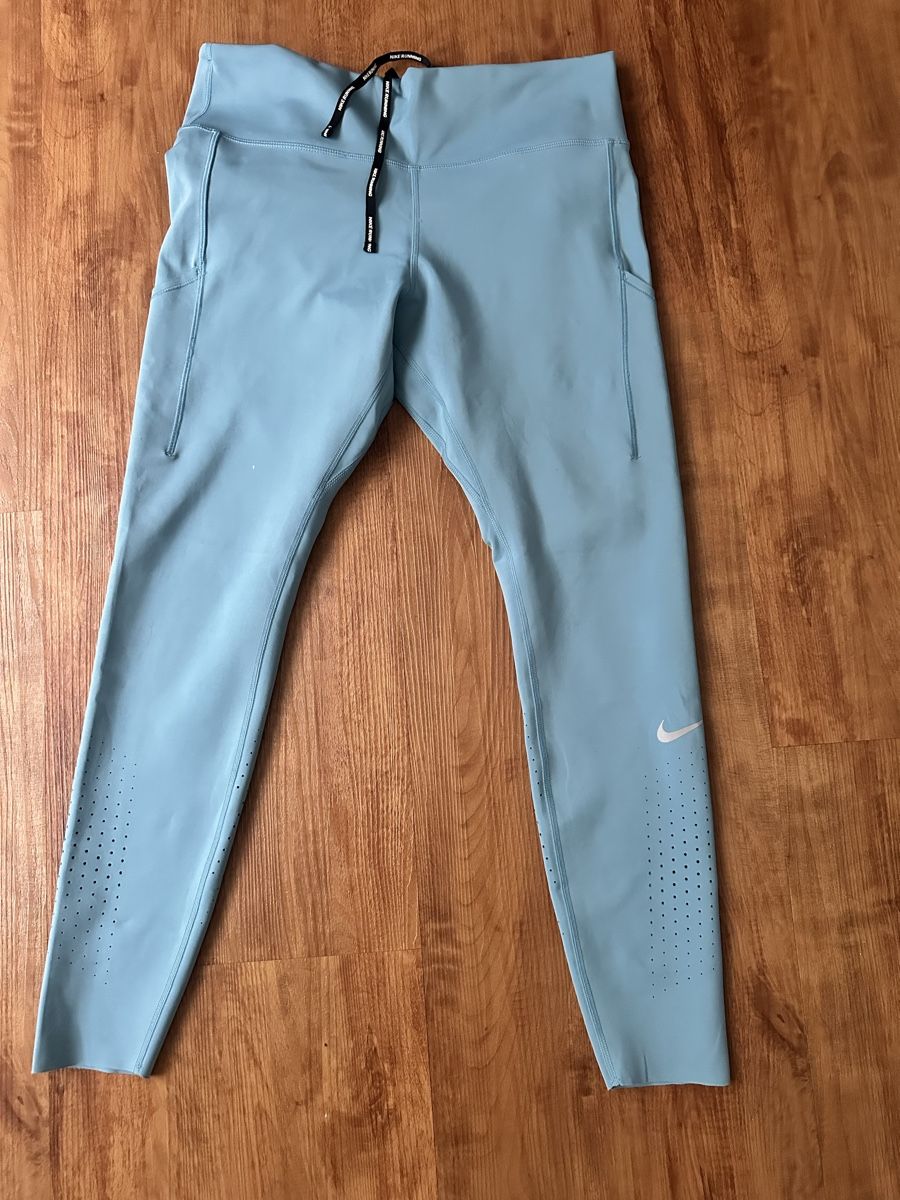 Nike Leggings: Nike Running  – Gebraucht aus Rütihof von Soultosoul 4