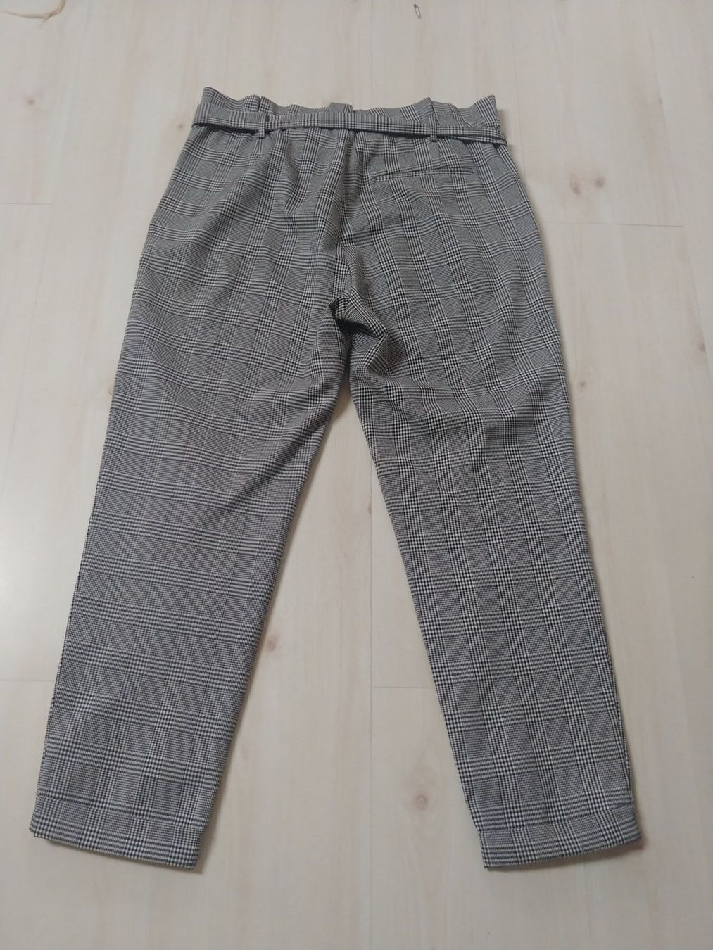 Pantaloni: Hose Damen Gr. M – Usato da Bäriswil BE venduto da Rezz 1