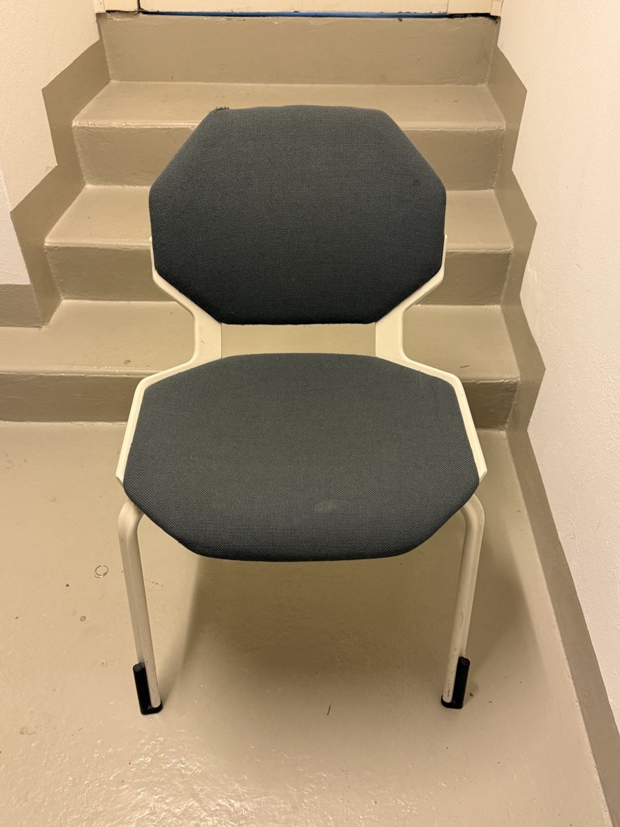 Sedie: Chaise Fröscher  – Usato da Biel/Bienne venduto da MrP_WatchesBiel