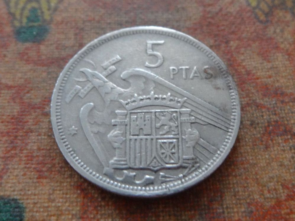 Tutti le monete: ESPAGNE  5  Pesetas  1957 – Usato da Romanel-sur-Lausanne venduto da Swift13