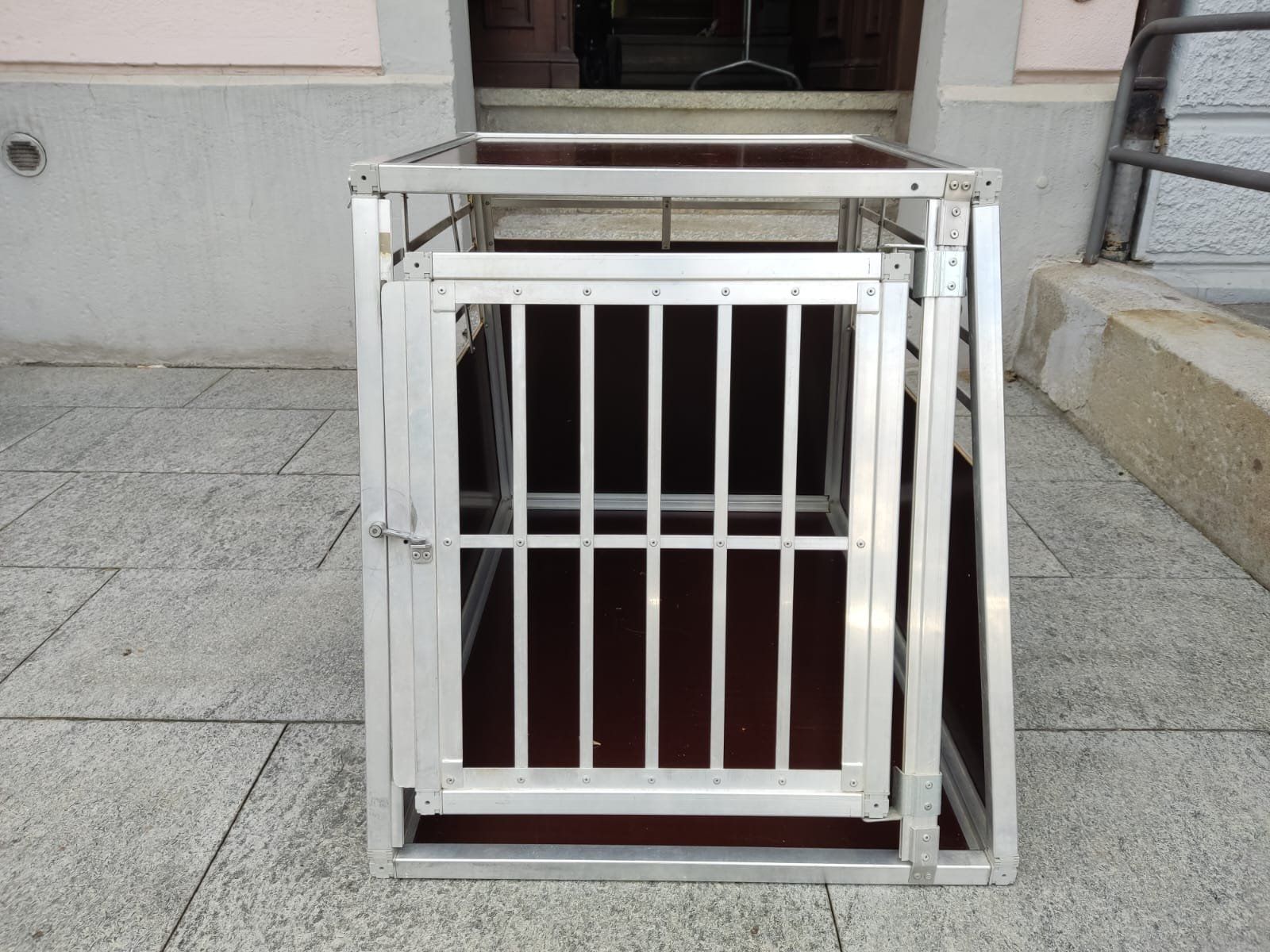 Gabbie, trasporto & Sicurezza: Alu Hundebox – Usato da Zürich venduto da meloneo 2