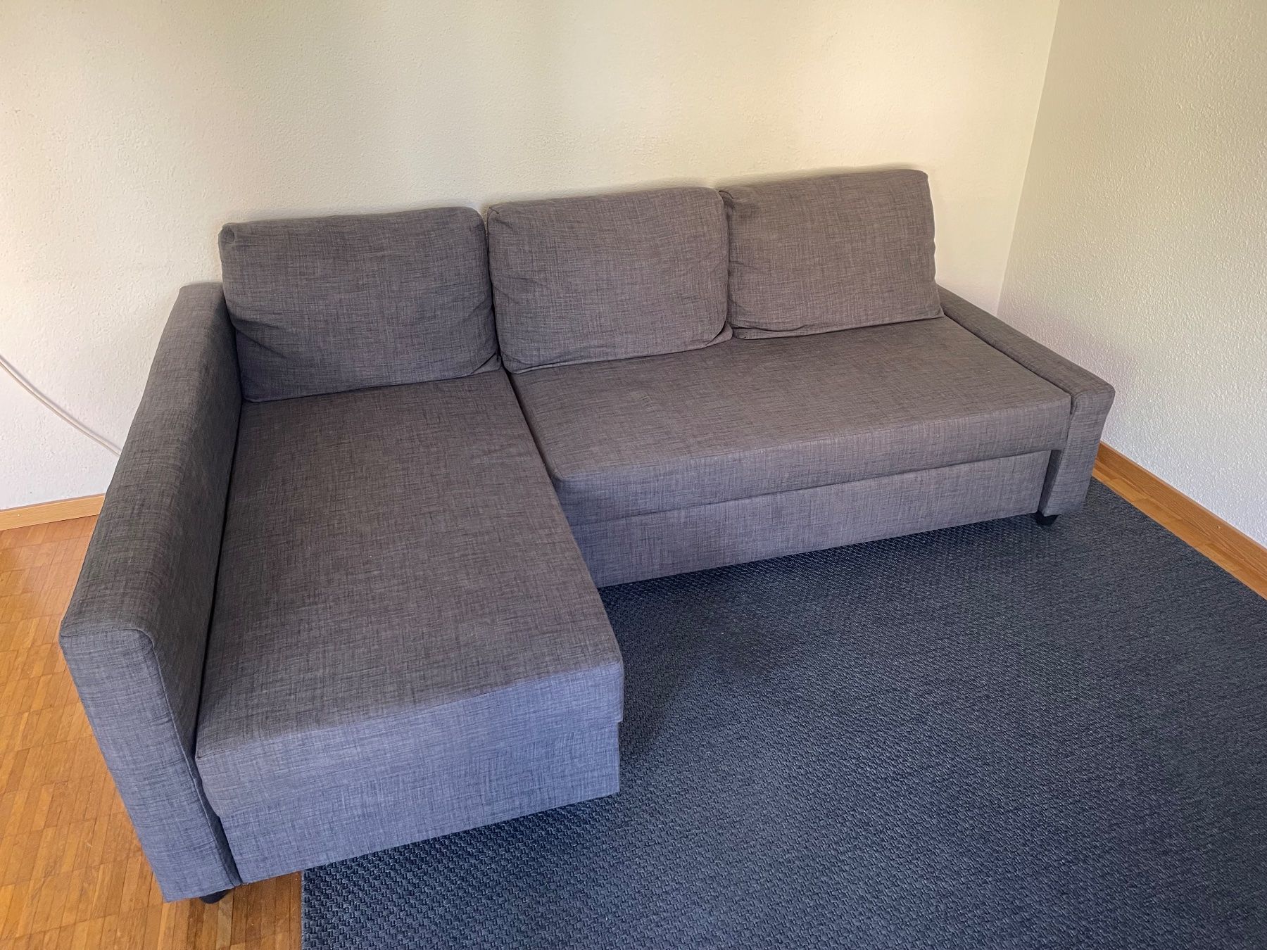 Ikea Sofas: Eckbettsofa mit Bettkasten – D'occasion à Kriens par jon_k2nw