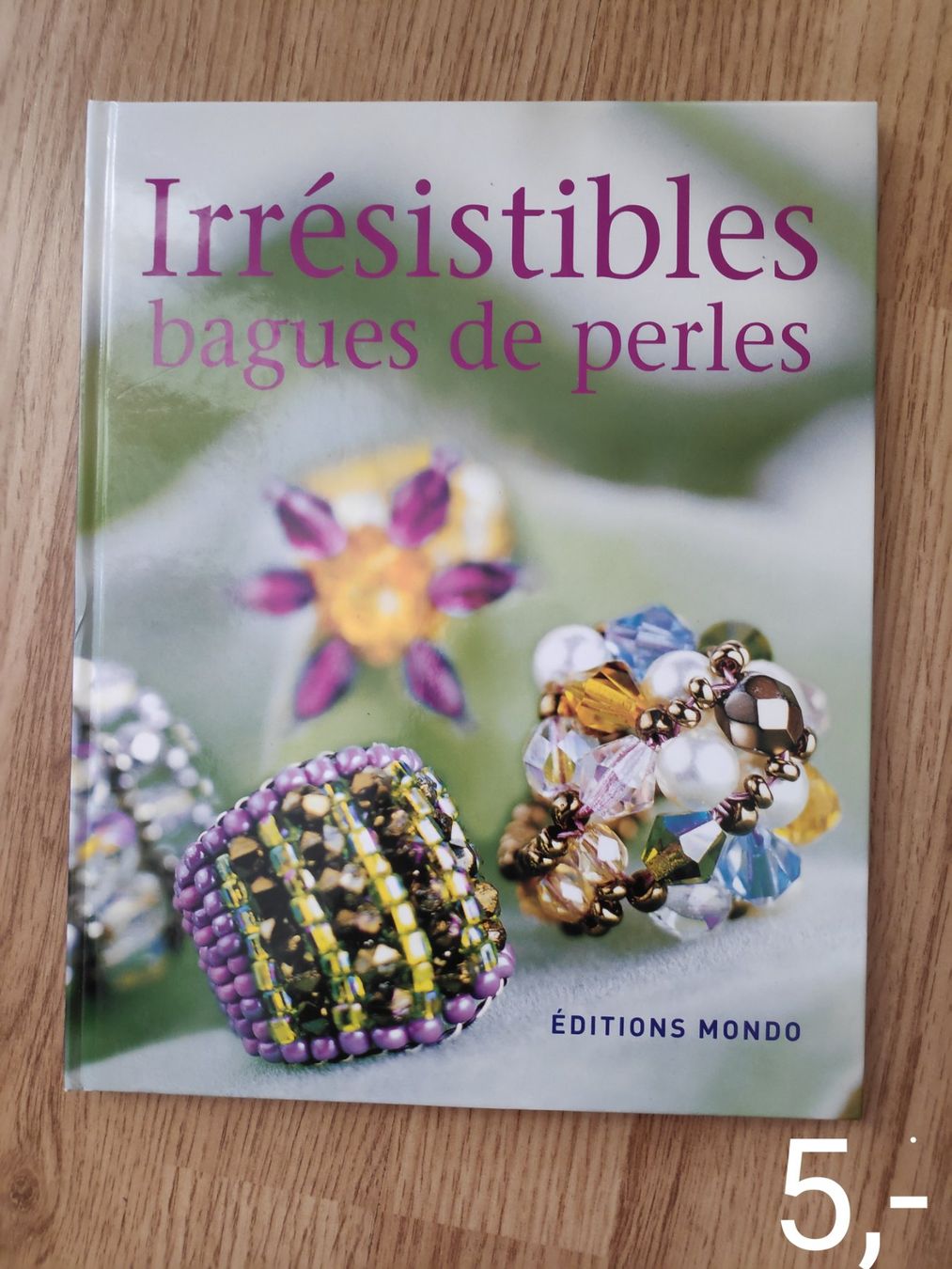 Libri: Livre Bagues en perles – Usato da Couvet venduto da fat_kyl7