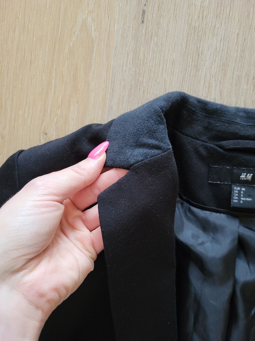 H&M Giacche: Schicker H&M Blazer, Grösse 38, Schwarz tailliert – Usato da Steffisburg venduto da esneusdaheime 2