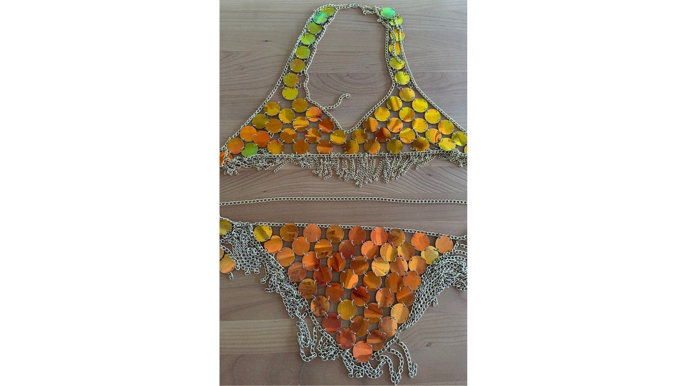 Kostüme: Glitzerndes Set mit Pailletten, Gold – Gebraucht aus Goldau von rkl86 2