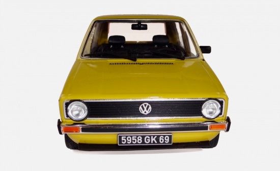 Volkswagen Modellini d'auto: VW GOLF 1 L, Massstab 1:18, Gelb – Nuovo e nell'imballaggio originale da Erlenbach im Simmental venduto da Model_box 7