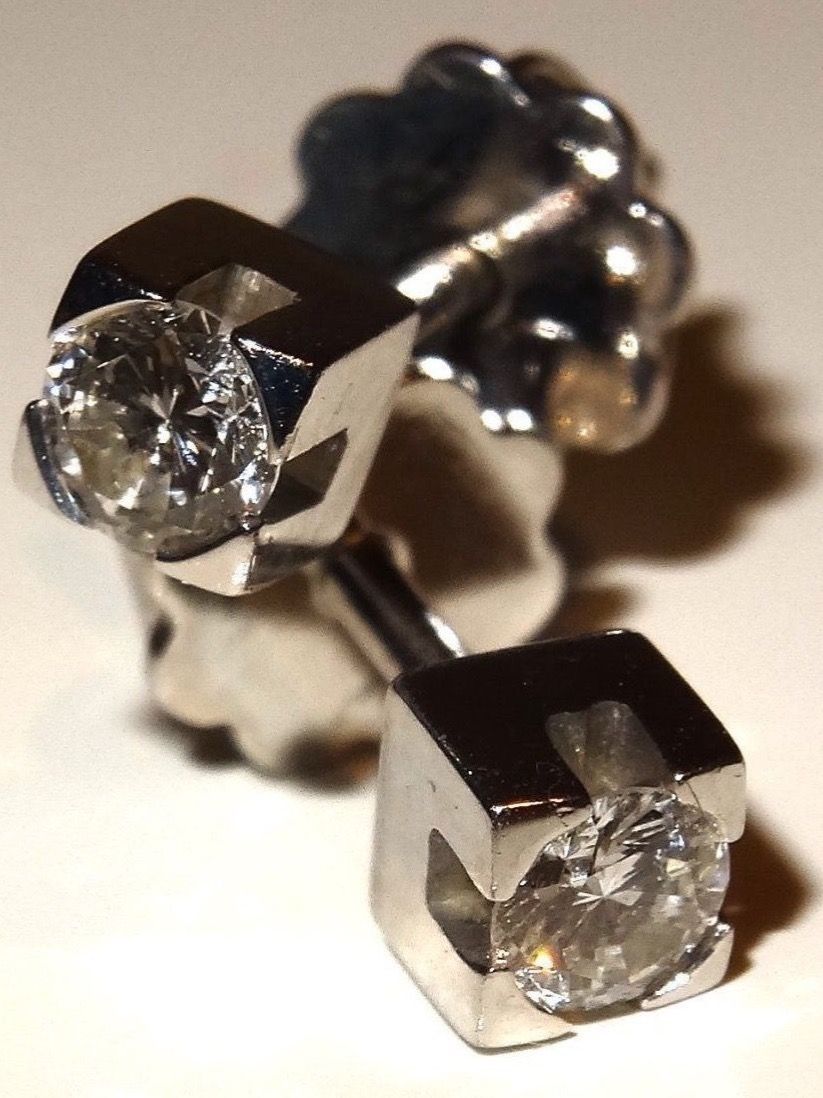 Orecchini pendenti & Orecchini a lobo: Ohrstecker 18K WG mit Diamanten – Usato da Matten b. Interlaken venduto da kero71 4