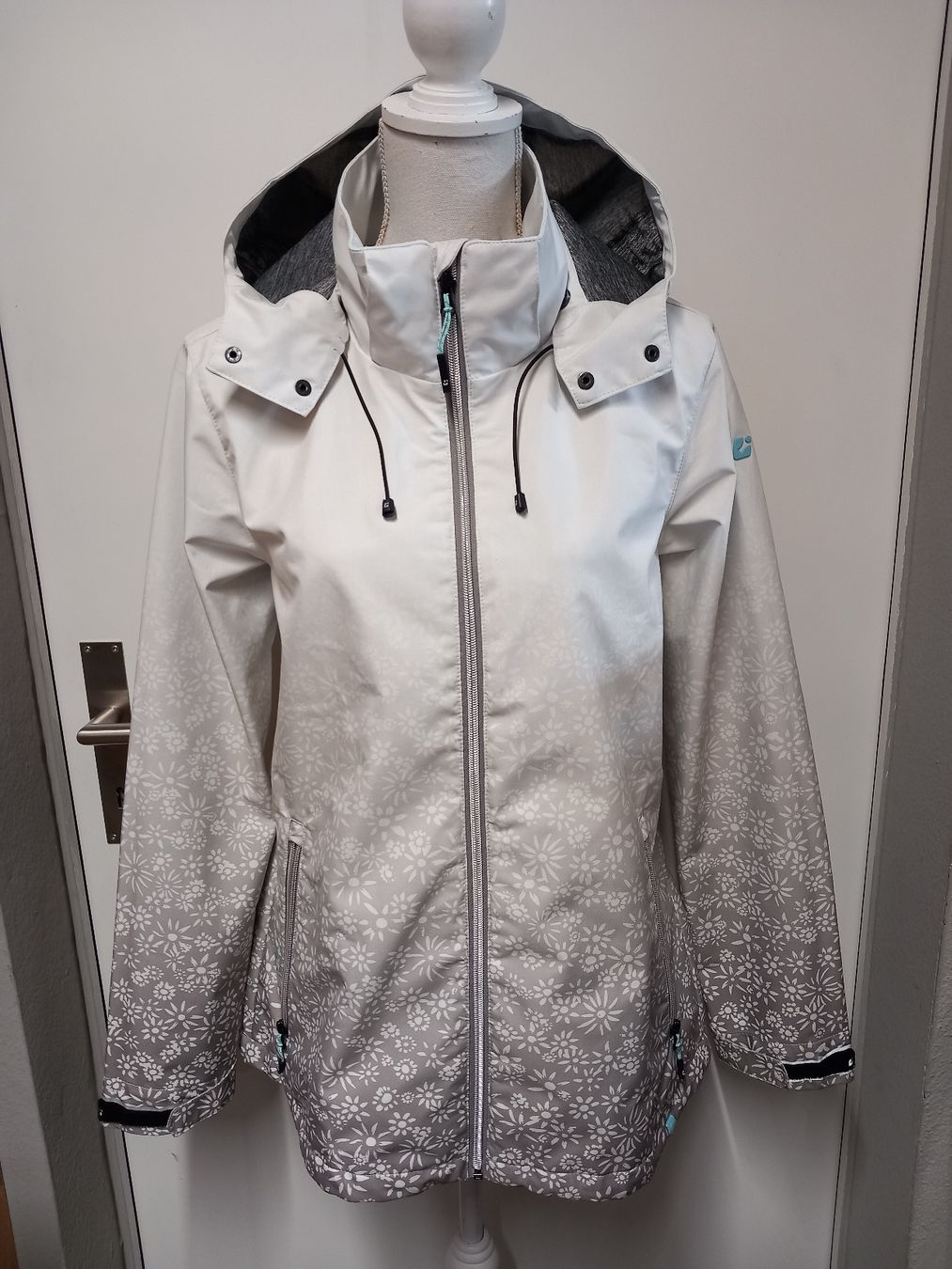 Killtec Giacche: KILLTEC Leichte Jacke Gr.44, top Zustand! – Usato da Gwatt (Thun) venduto da umwelt-brocki