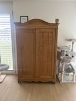 Massives Kieferholz Kleiderschrank, Shabby Chic Look, Frühli