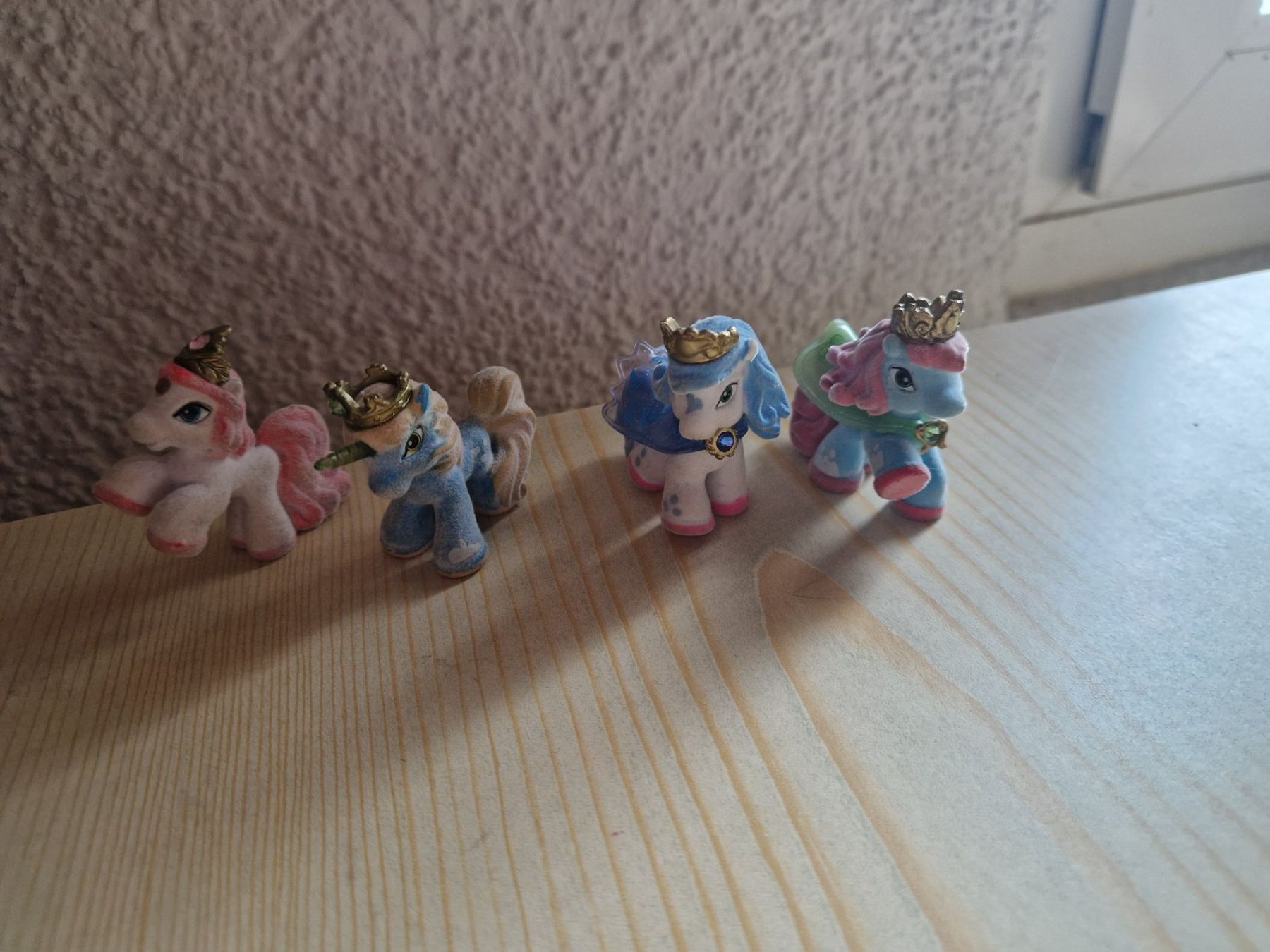 Statuette: 21 Filly Pferdefiguren – Usato da Müllheim Dorf venduto da Manuka_lu 2