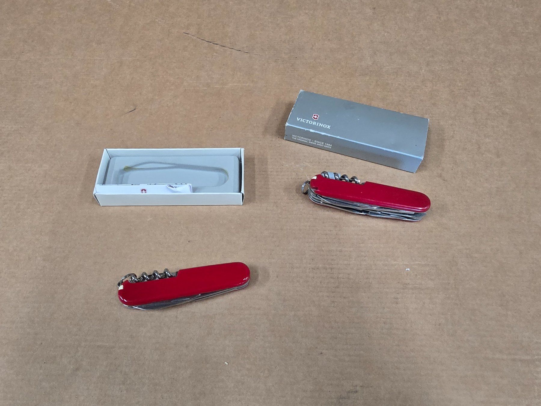 Victorinox Coltelli tascabile: 2x gebrauchte Victorinox Sackmesser ab 1.- – Usato da KRINAU venduto da Mio_Liqstyle 6