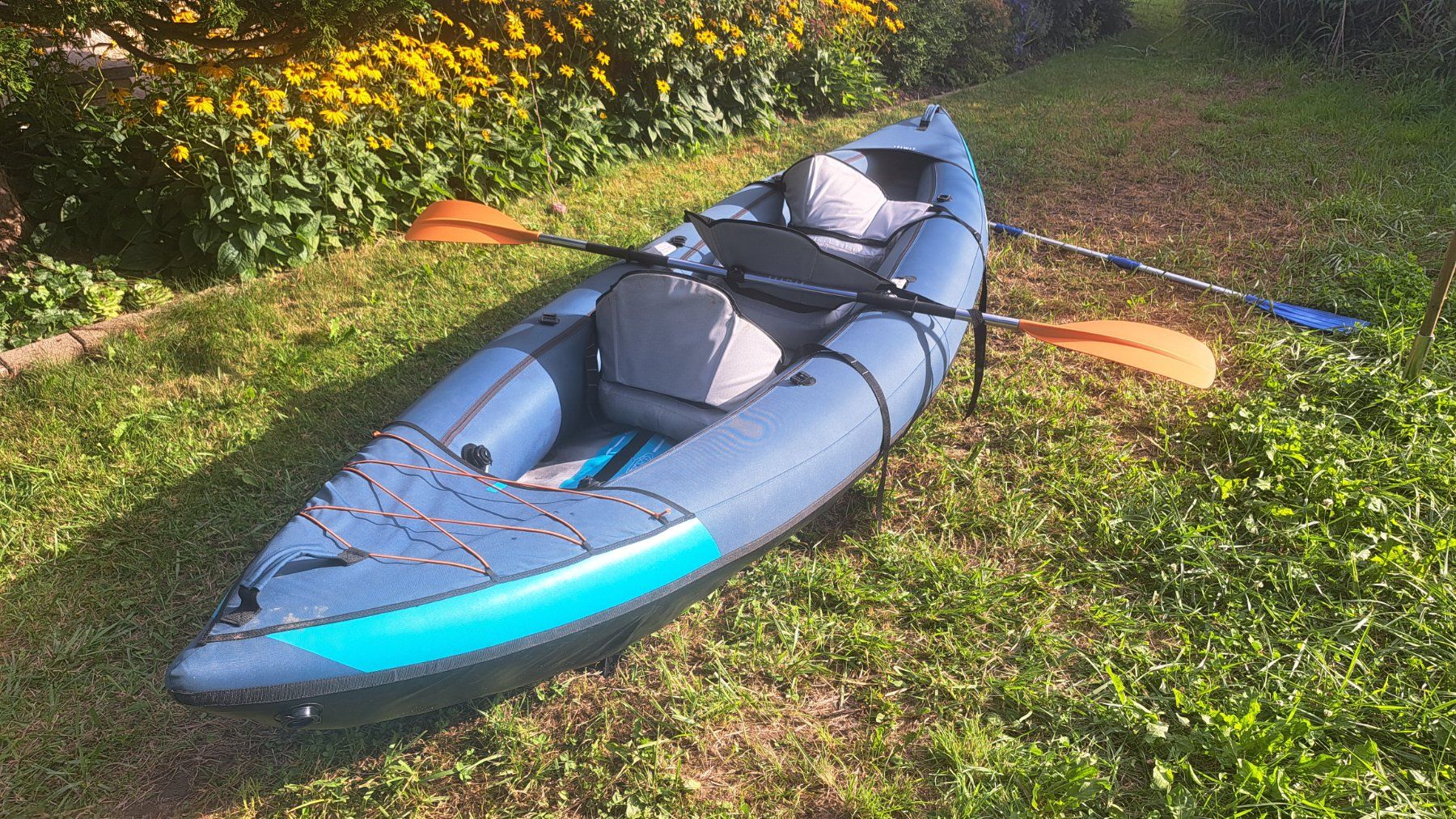 Decathlon Barche: Itiwit Kajak, aufblasbar - ideales Sommer-Freizeitboot! – Usato da Maienfeld venduto da Marcello.68