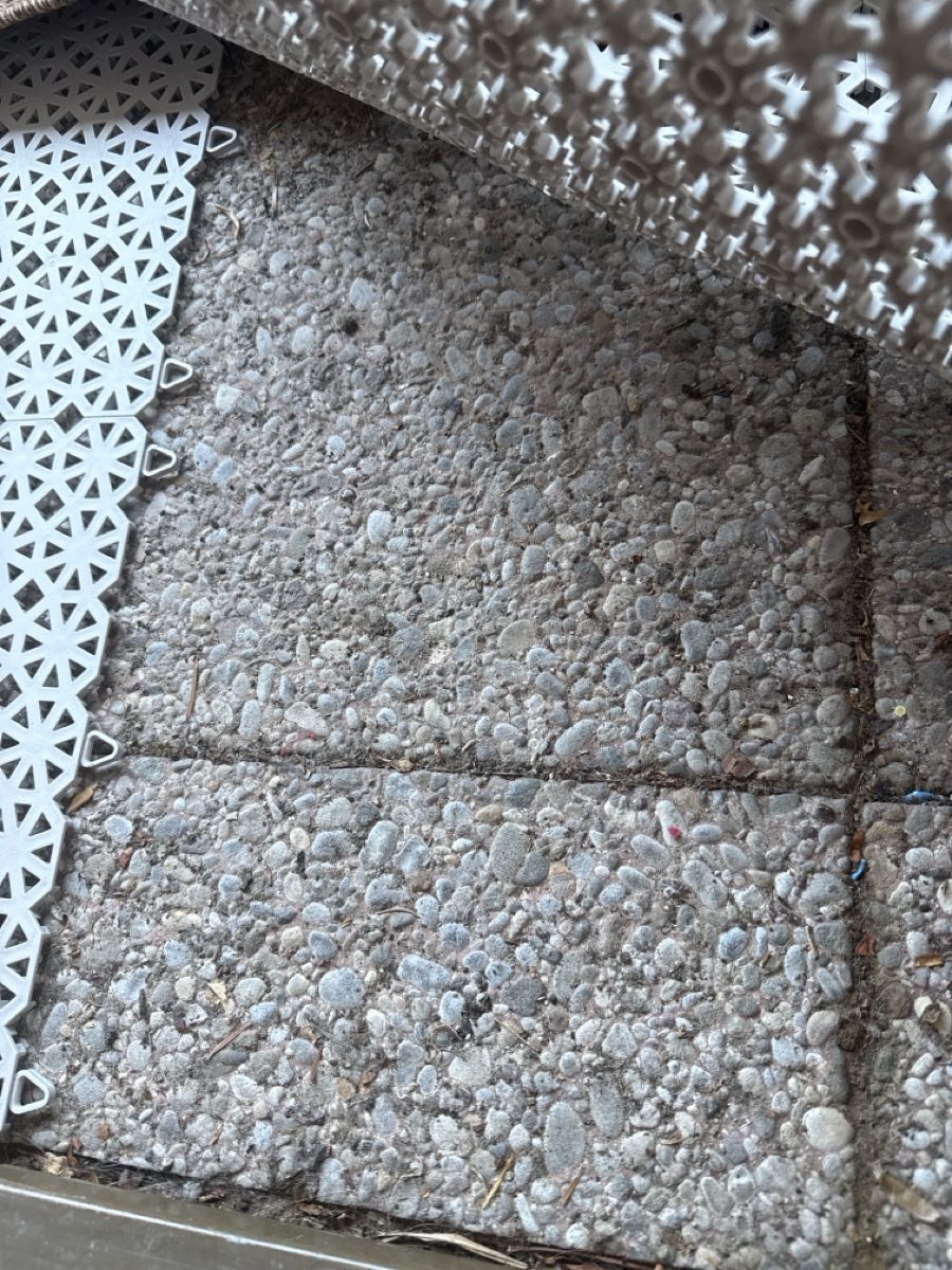 Bodenbeläge: Fussboden Belag für Balkon oder Terasse – Gebraucht aus Zürich von hesails 3