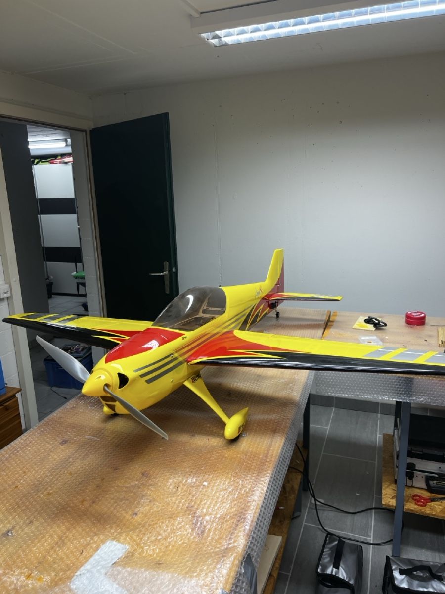 Modellismo RC: RC Flugzeug Modell Sebart Angel S Evo 50E – Usato da Oensingen venduto da Ninunu123