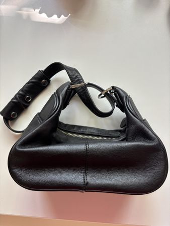 Tod‘s Schultertasche Schwarz