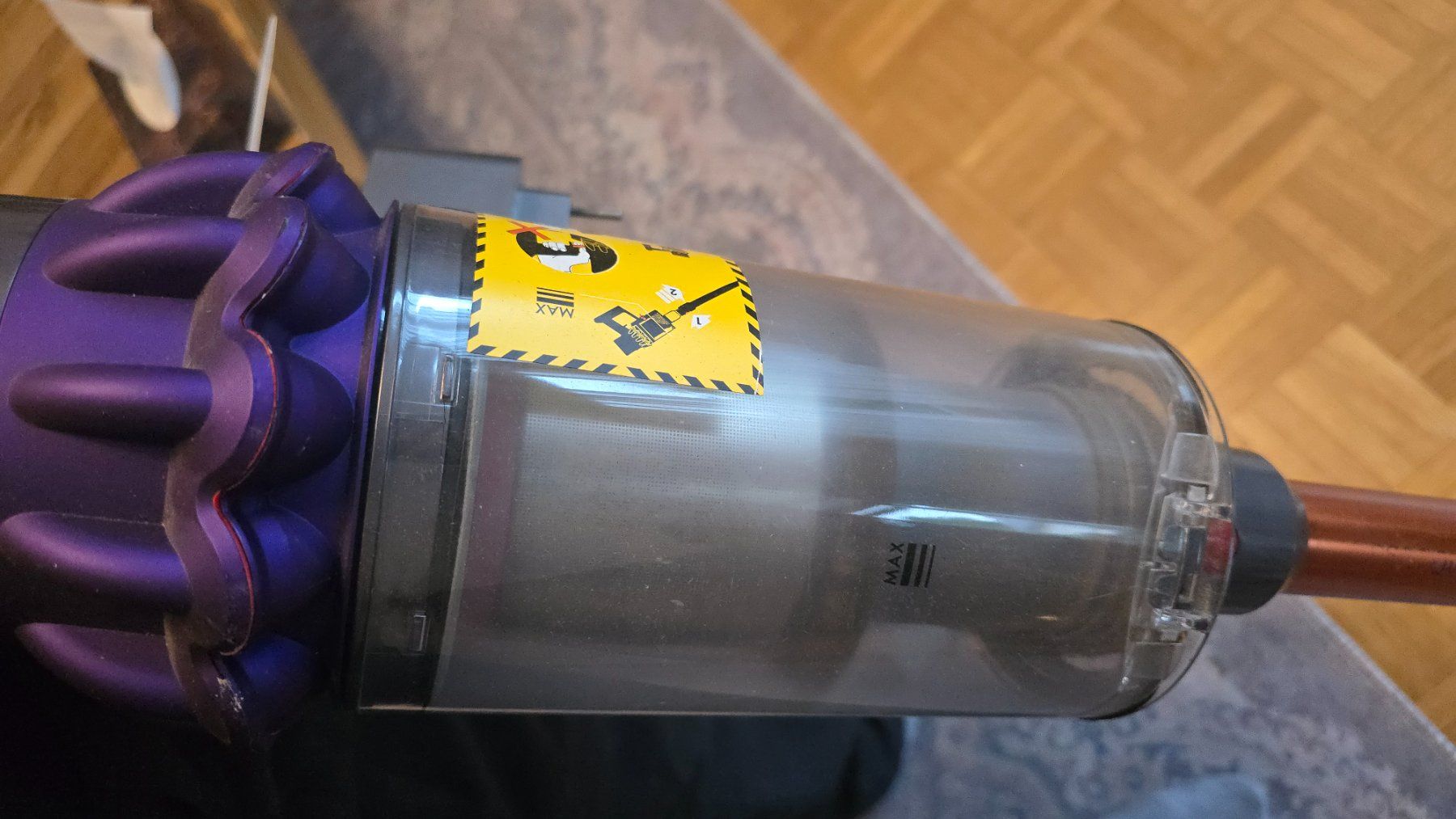 Dyson Staubsauger & Zubehör: Dyson staubsauger V10 Gebraucht – Gebraucht aus Wallisellen von theblacksheep 6