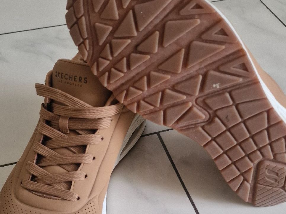 Herrenschuhe: Sneaker Skechers Grösse 46 – Neu (gemäss Beschreibung) aus Belp von Schaerer08 1