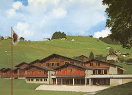 Château-d'Oex - Ecole à la montagne