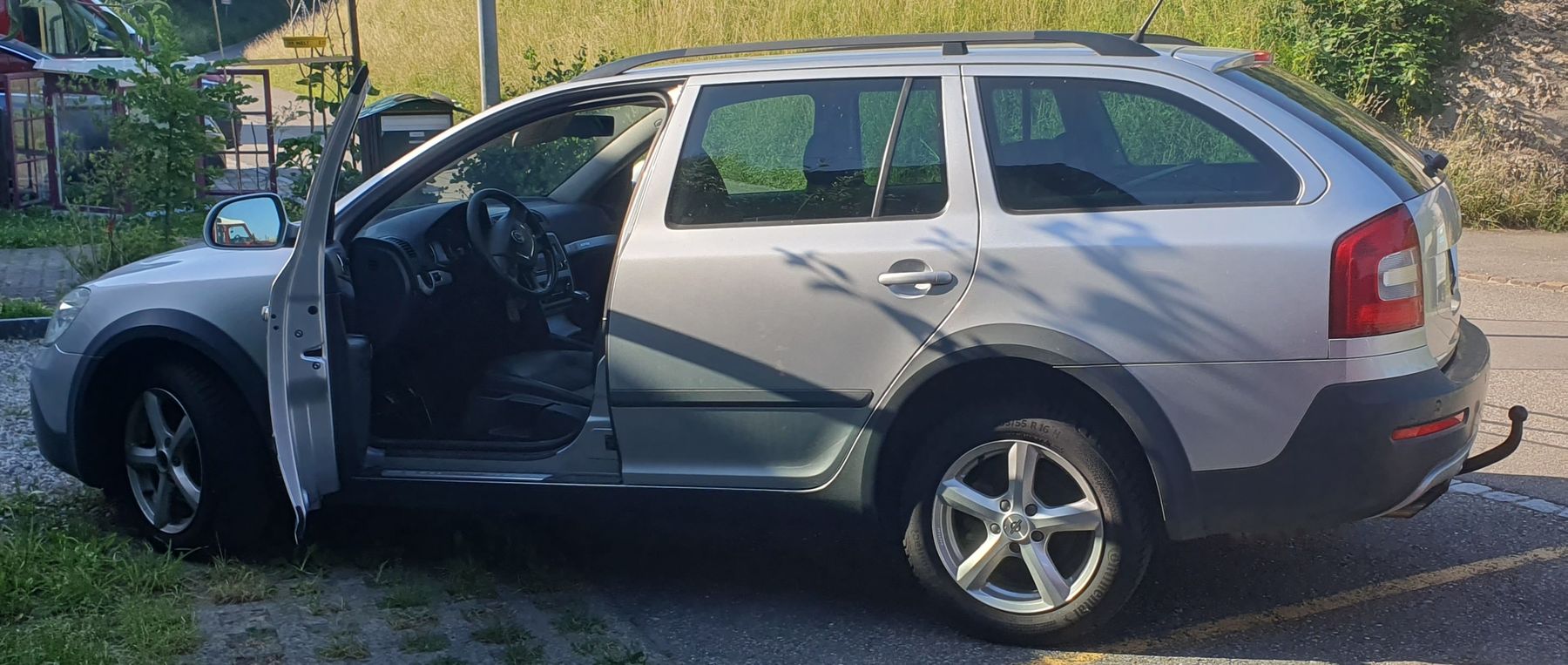 Skoda Automobili: Skoda Octavia Scout – Usato da Steg im Tösstal venduto da cba63 3