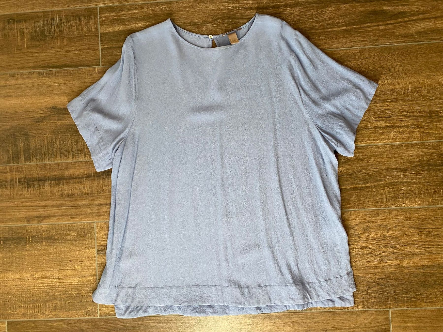 H&M Camicette: H&M+ Bluse / T-Shirt hellblau Gr. 54 – Usato da Pratteln venduto da a23_j2gs