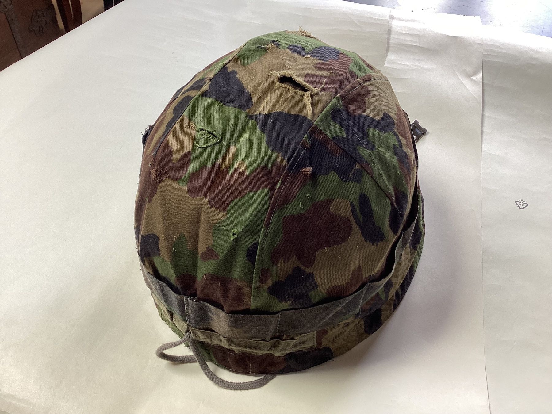 Schweizer Armee Uniformen: Helmbezug 90 – Gebraucht aus niederurnen von Hagugelmann 3