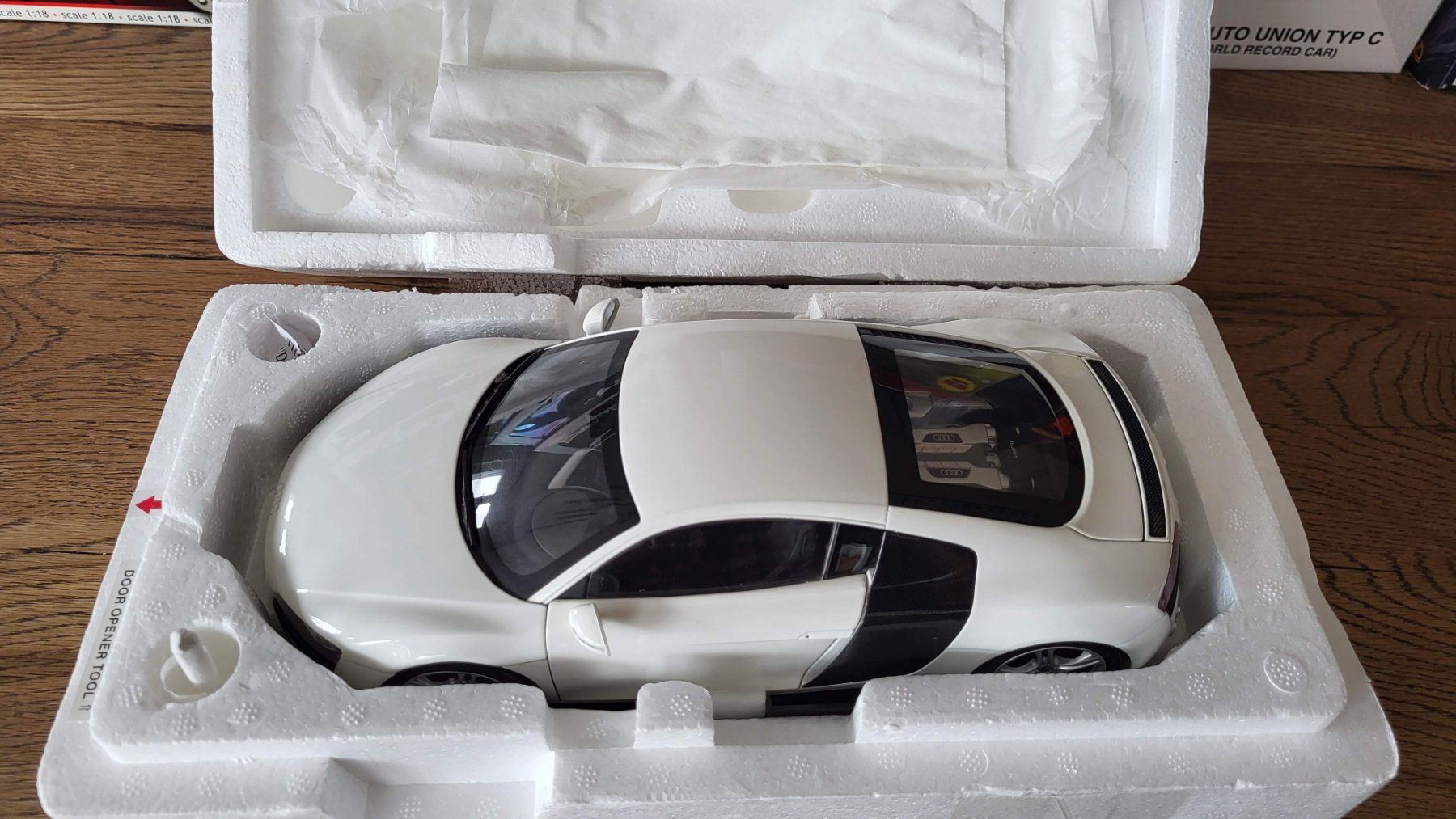 Kyosho Modellini d'auto: Audi R8 1:18 Kyosho – Usato da Rothrist venduto da Juana5 8