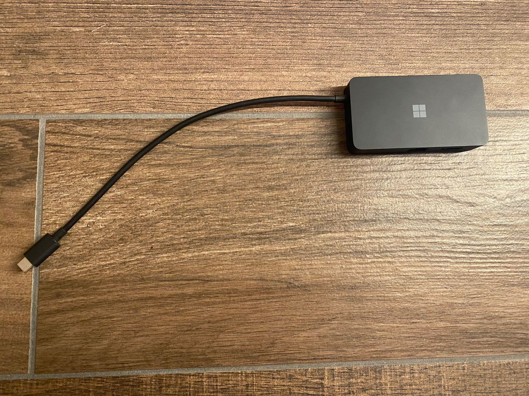 Microsoft Docking station: Microsoft USB-C Travel Hub Dockingstation Modell 1941 – Usato da Pratteln venduto da a23_j2gs 3