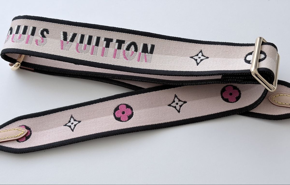 Louis Vuitton Altro in  Abbigliamento & Accessori: Louis Vuitton Schulterriemen NEU – Nuovo (secondo la descrizione) da Staufen venduto da sarinaluescher 4