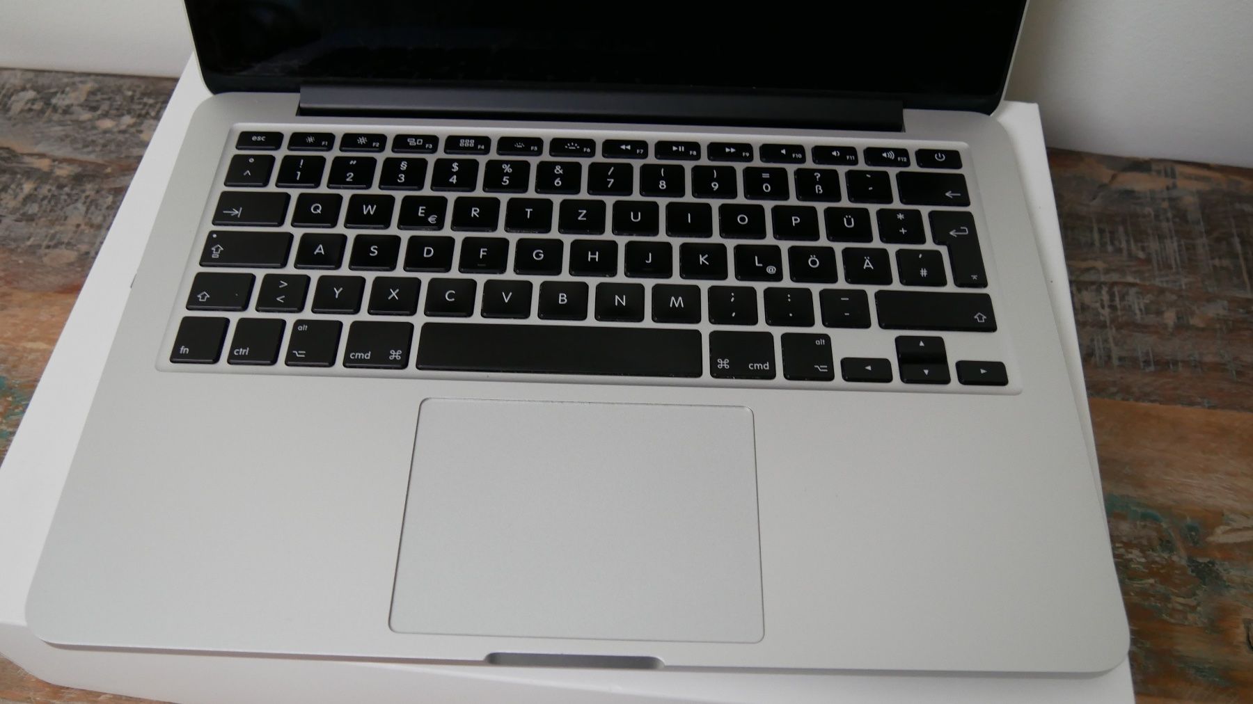 Apple Notebook: MacBook Pro Mid 2014 Retina 13-inch – Usato da Zürich venduto da julia_vina 2