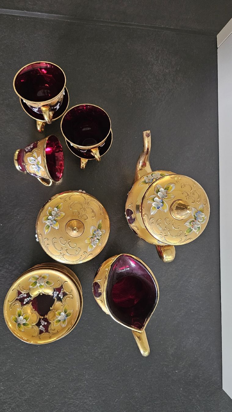 Alle Dekorationen: Venezianisches Kaffee-Service mit Golddekor – Gebraucht aus Richterswil von furlan