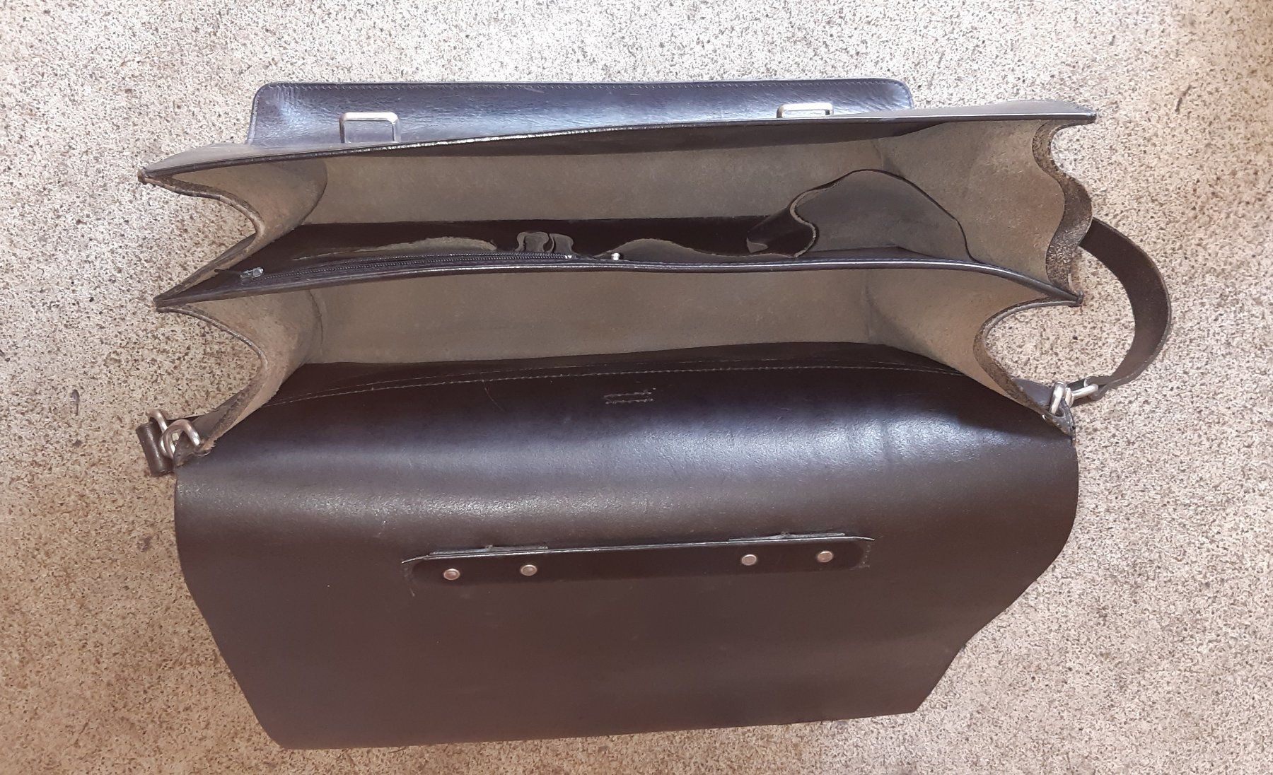 Navyboot Koffer & Taschen: Navyboot Aktenmappe Leder – Gebraucht aus Oberdorf SO von Beatus55 4
