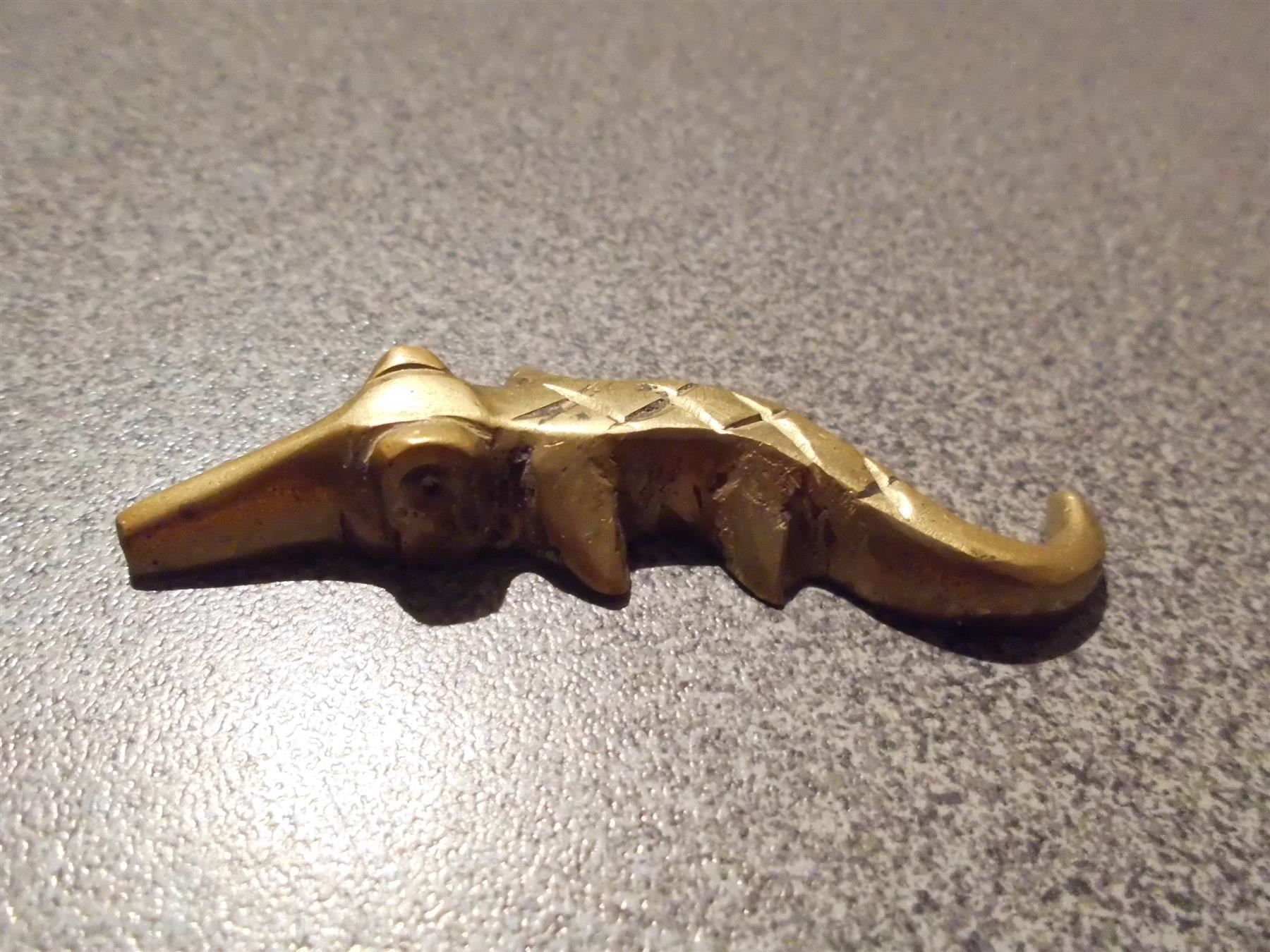Statuette: Krokodil Metall, goldfarbig – Usato da Zürich venduto da abraxas1291